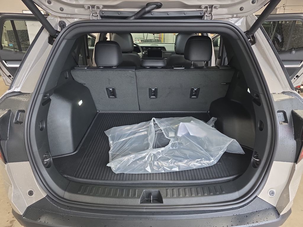 New 2026 GMC Terrain Elevation w/ Elevation Premium Package image 12