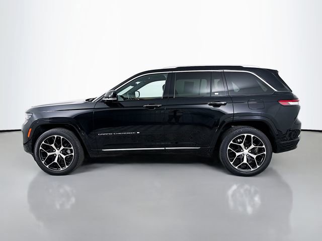 Used 2023 Jeep Grand Cherokee Summit image 4