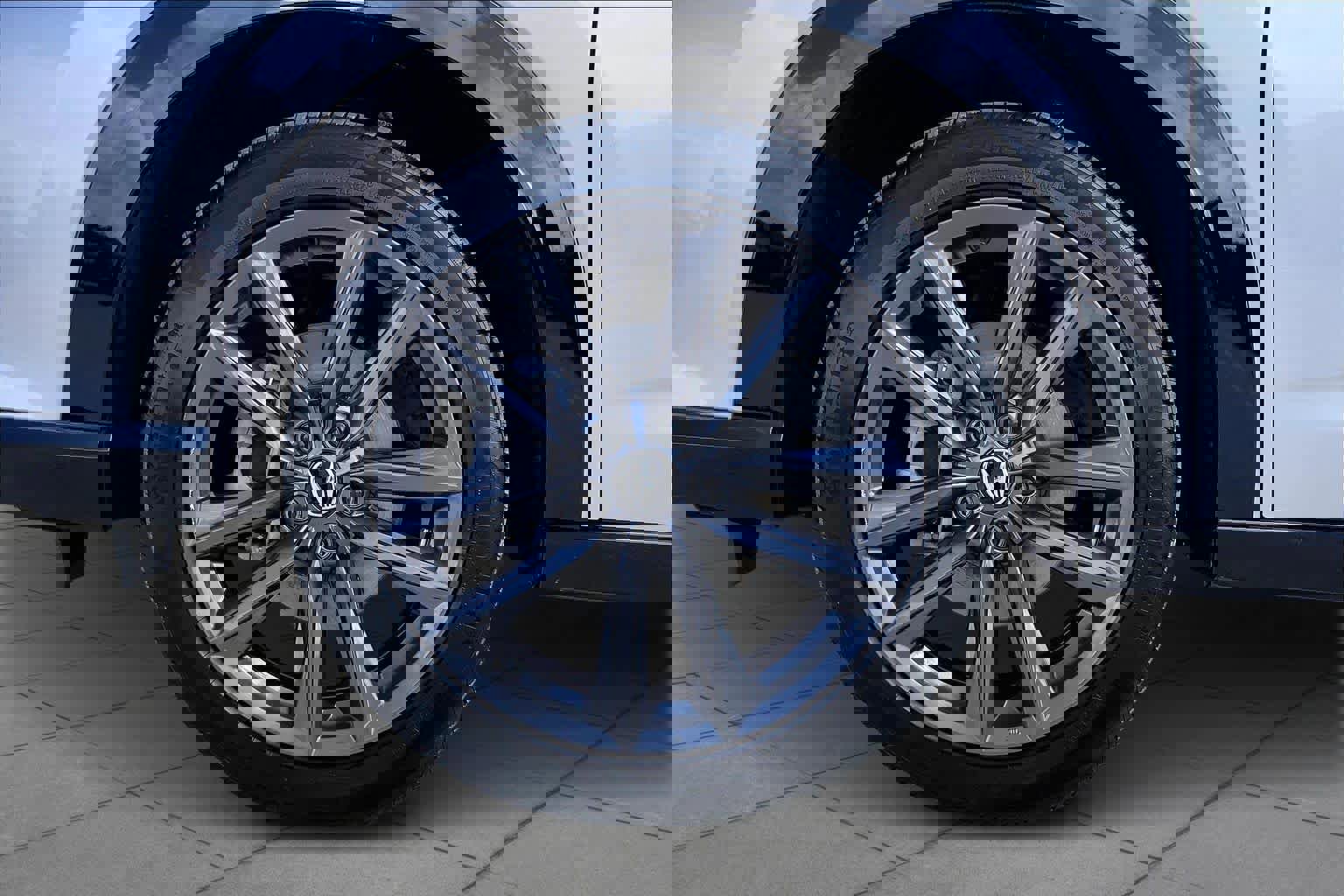 Certified 2025 Acura ADX A-Spec image 11