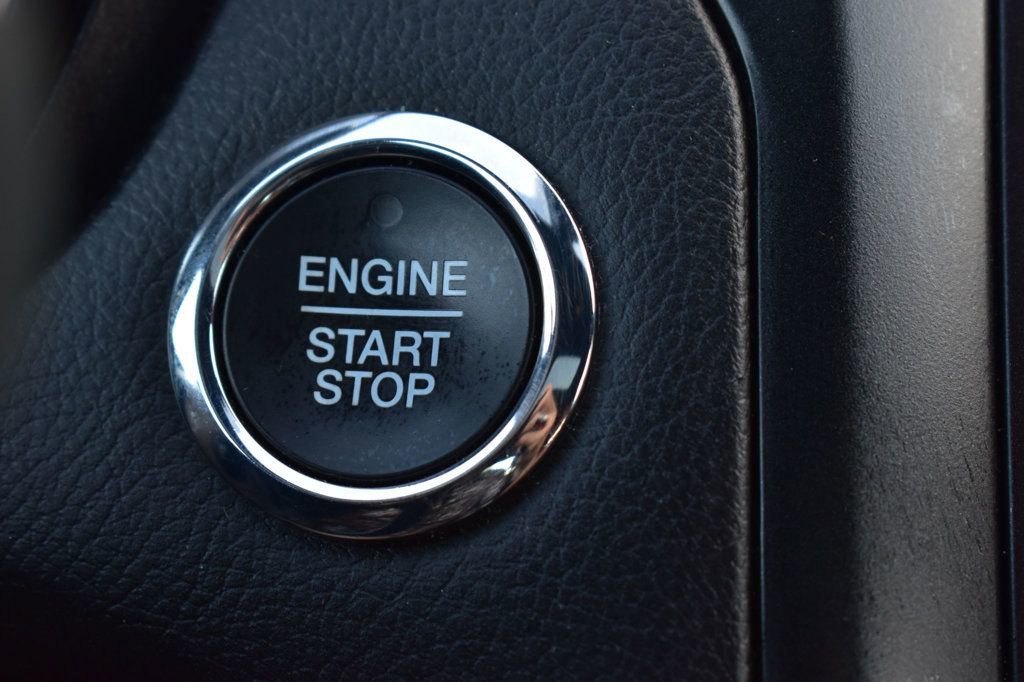 Used 2020 Ford Fusion Titanium image 28