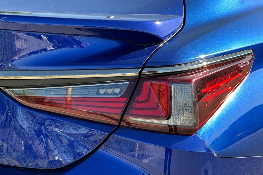 Used 2021 Lexus ES 350 F Sport w/ Accessory Package 2 image 33