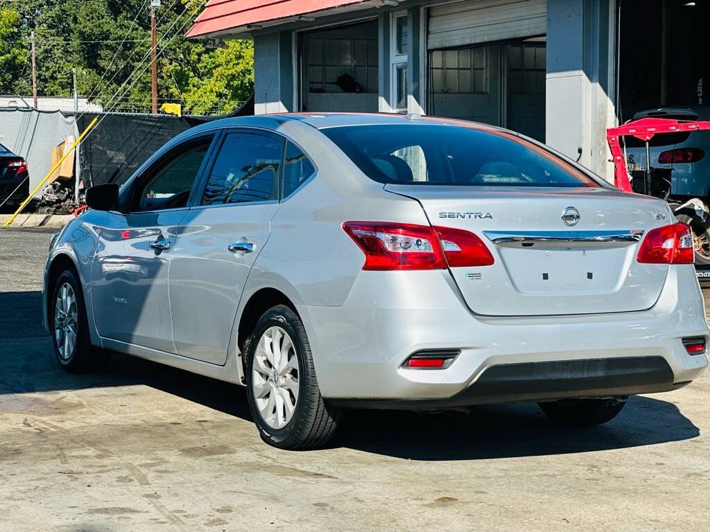 Used 2019 Nissan Sentra SV FWD image 8