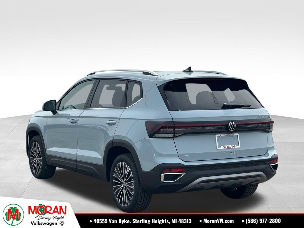 Used 2026 Volkswagen Taos SE FWD image 3