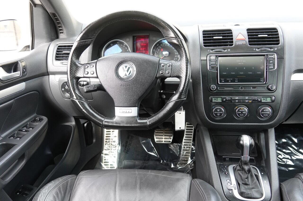 Used 2007 Volkswagen GTI 4-Door image 64