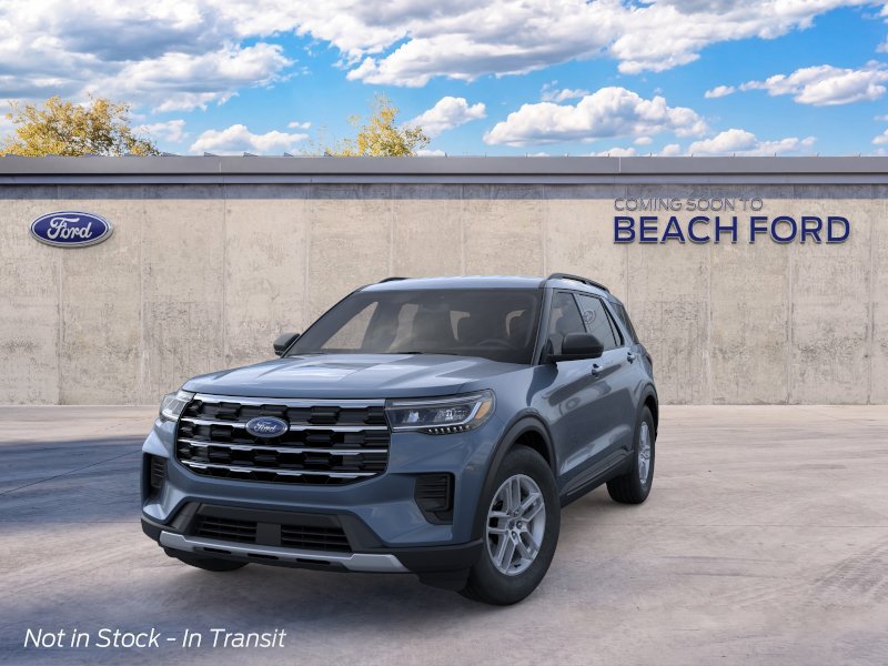 Used 2026 Ford Explorer Active AWD/4WD image 2