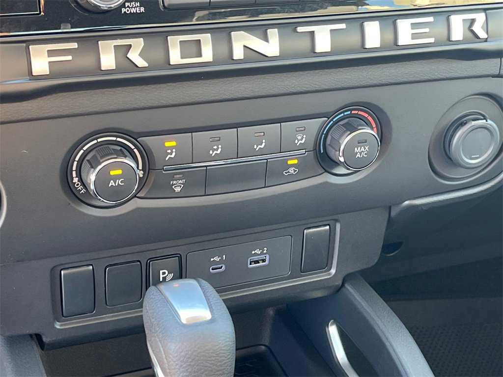 New 2025 Nissan Frontier SV image 20