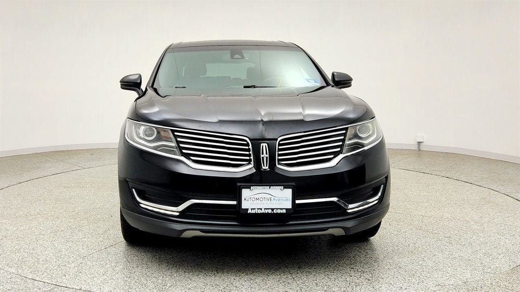 Used 2016 Lincoln MKX Reserve w/ Climate Package AWD/4WD image 2