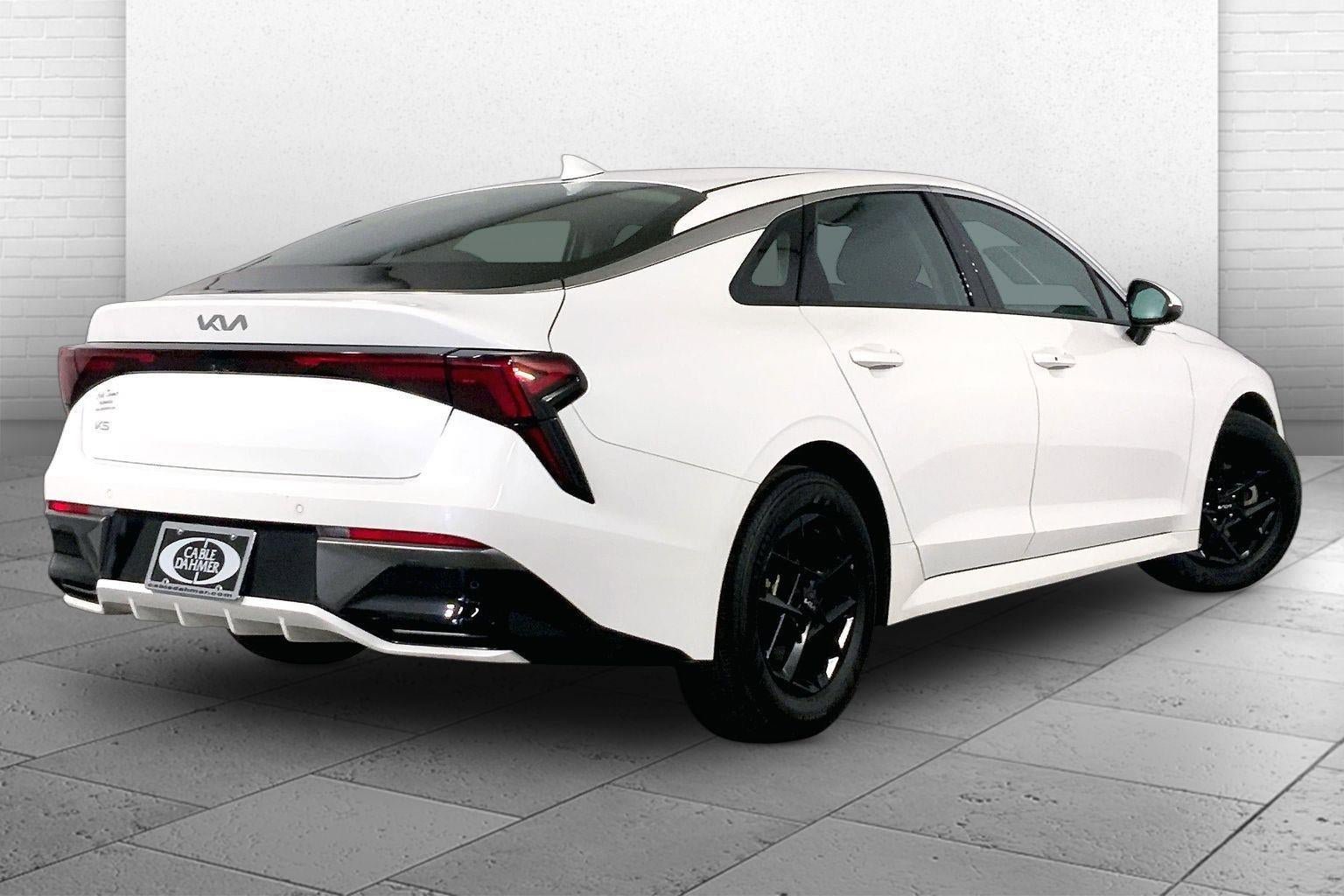 Used 2025 Kia K5 LXS FWD image 14