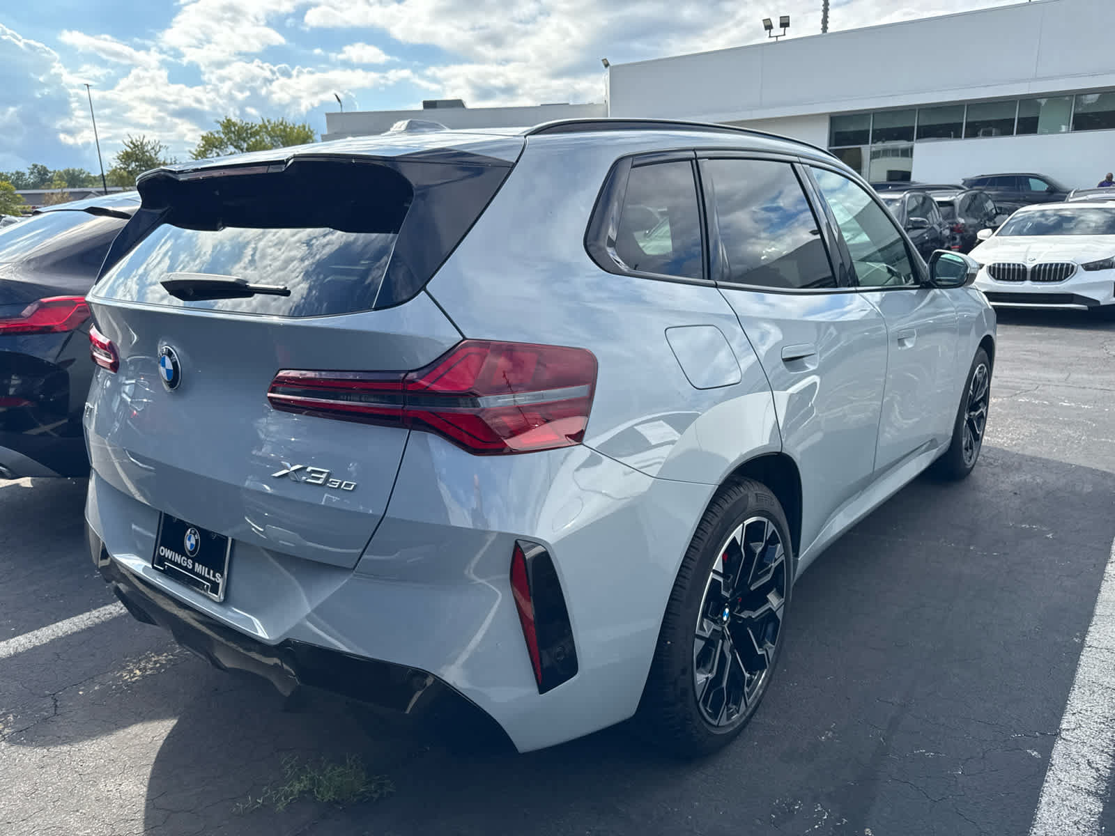 Used 2026 BMW X3 xDrive30i w/ Premium Package AWD/4WD image 9