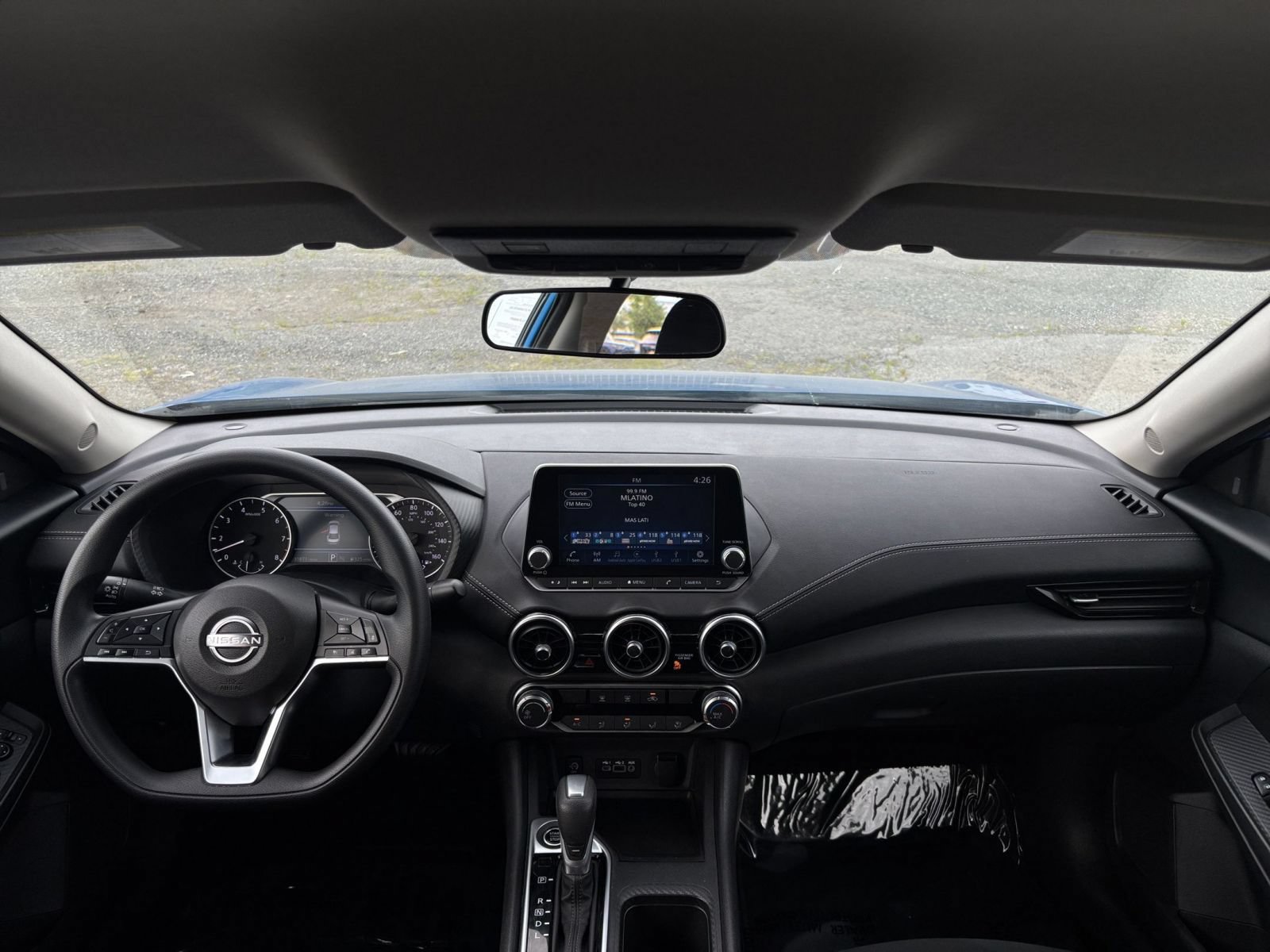 Used 2025 Nissan Sentra SV FWD image 28