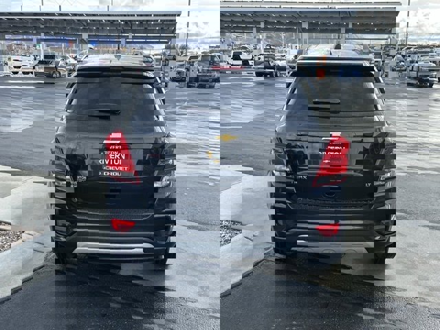 Used 2019 Chevrolet Trax LT w/ LT Convenience Package image 23