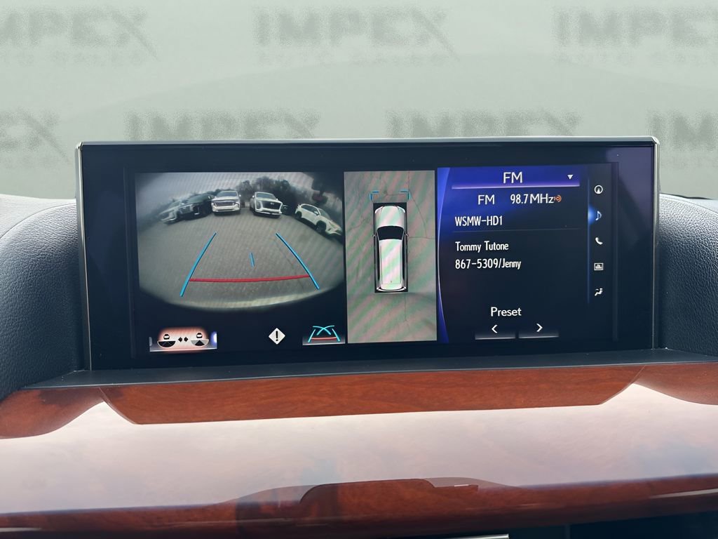 Used 2016 Lexus LX 570 4WD image 21