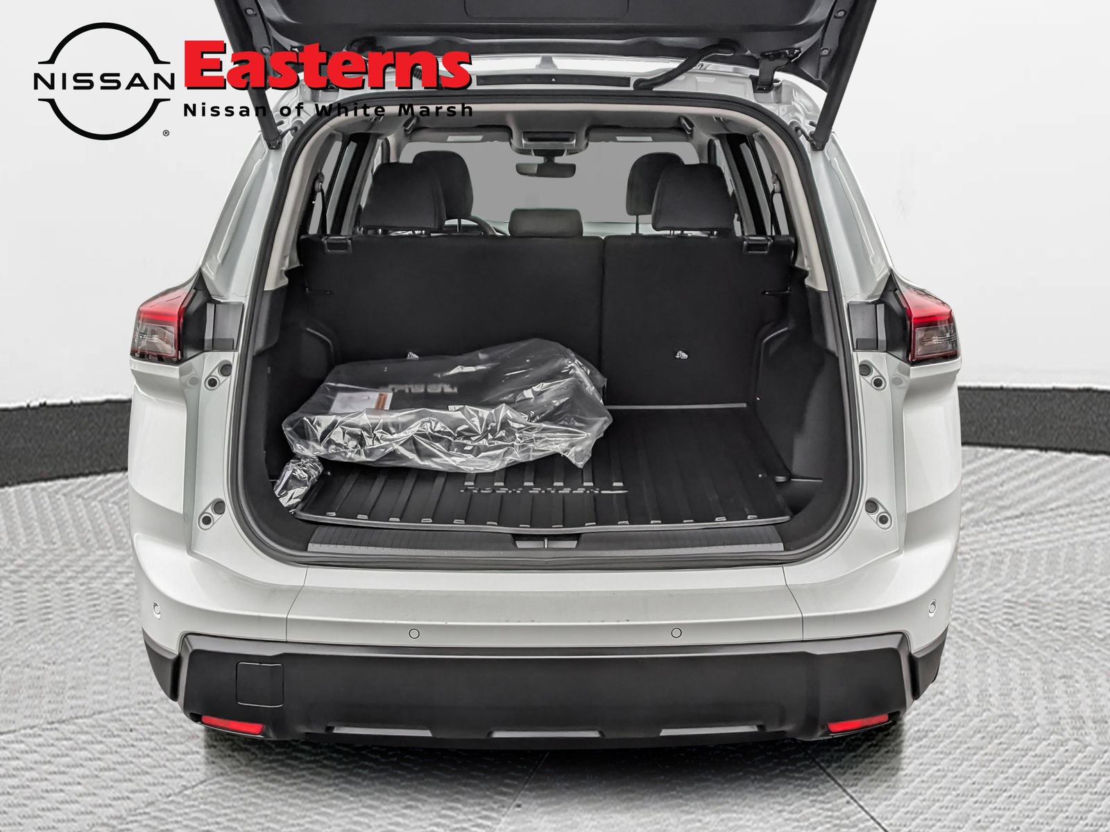 New 2026 Nissan Rogue SV w/ Rock Creek Premium Package AWD/4WD image 11