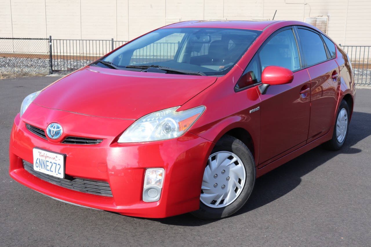 Used 2010 Toyota Prius Four w/ Navigation Pkg FWD image 3