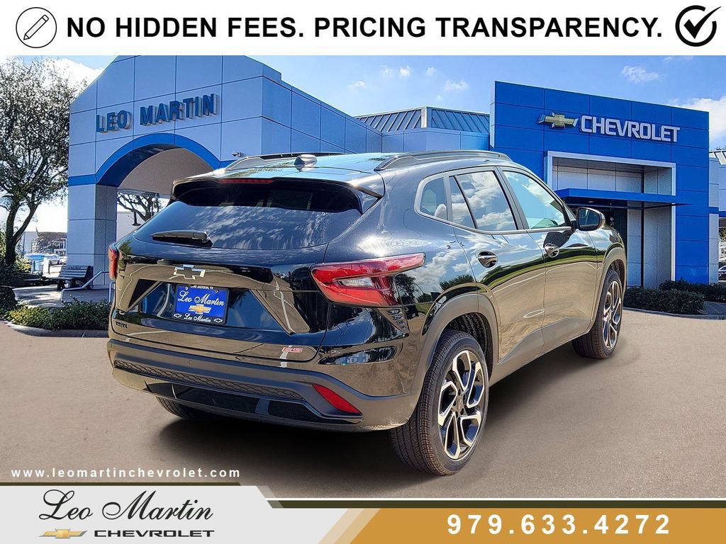 New 2026 Chevrolet Trax RS w/ Driver Confidence Package FWD image 3