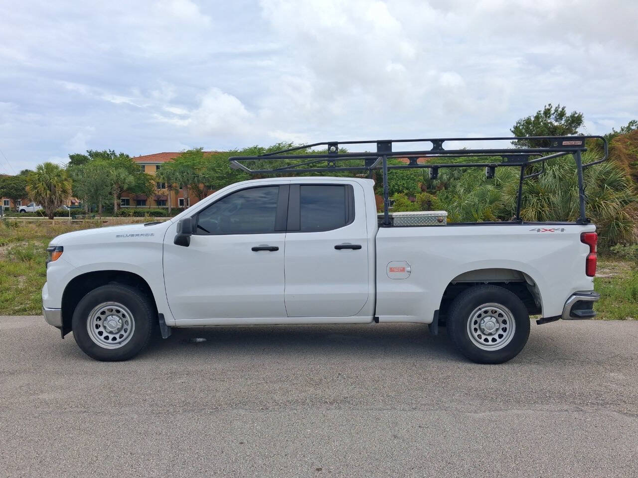 Used 2023 Chevrolet Silverado 1500 W/T w/ Trailering Package