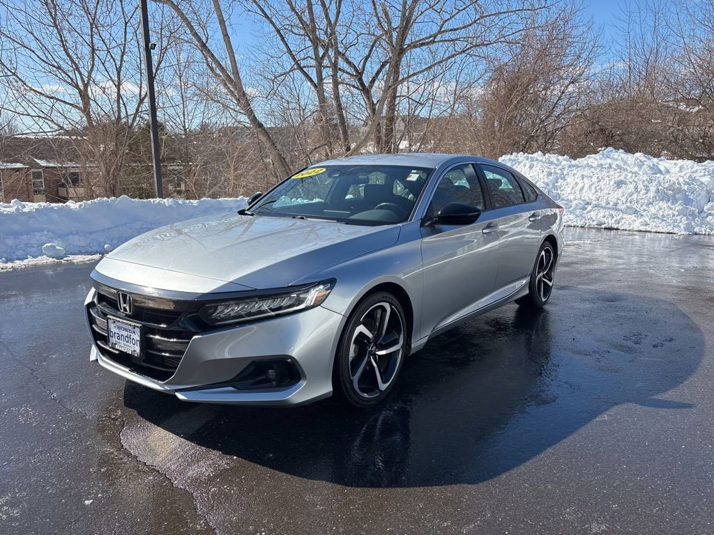 Used 2022 Honda Accord Sport image 3