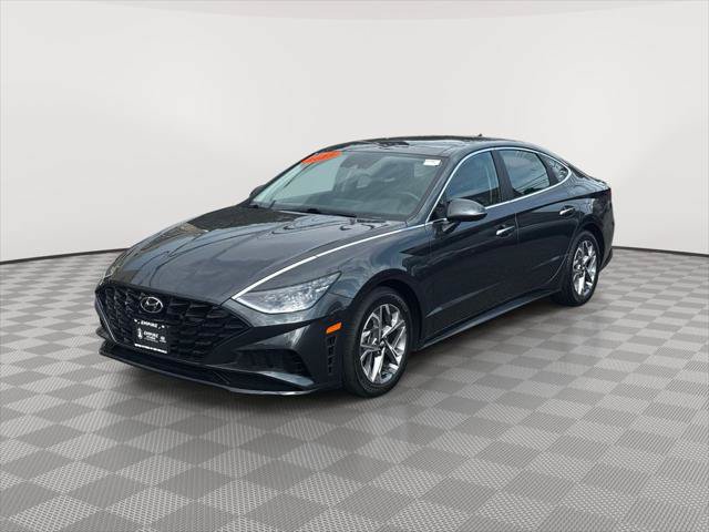 Certified 2023 Hyundai Sonata SEL w/ Convenience Package FWD image 3