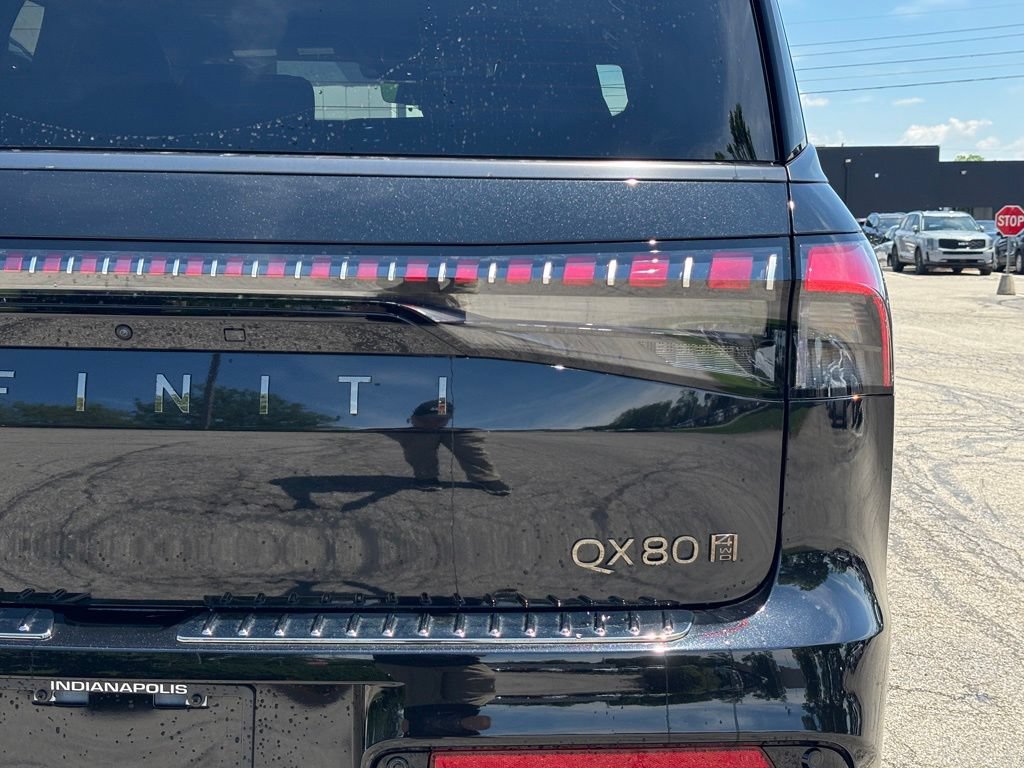 New 2026 INFINITI QX80 Autograph w/ Premium Cargo Package AWD/4WD image 5