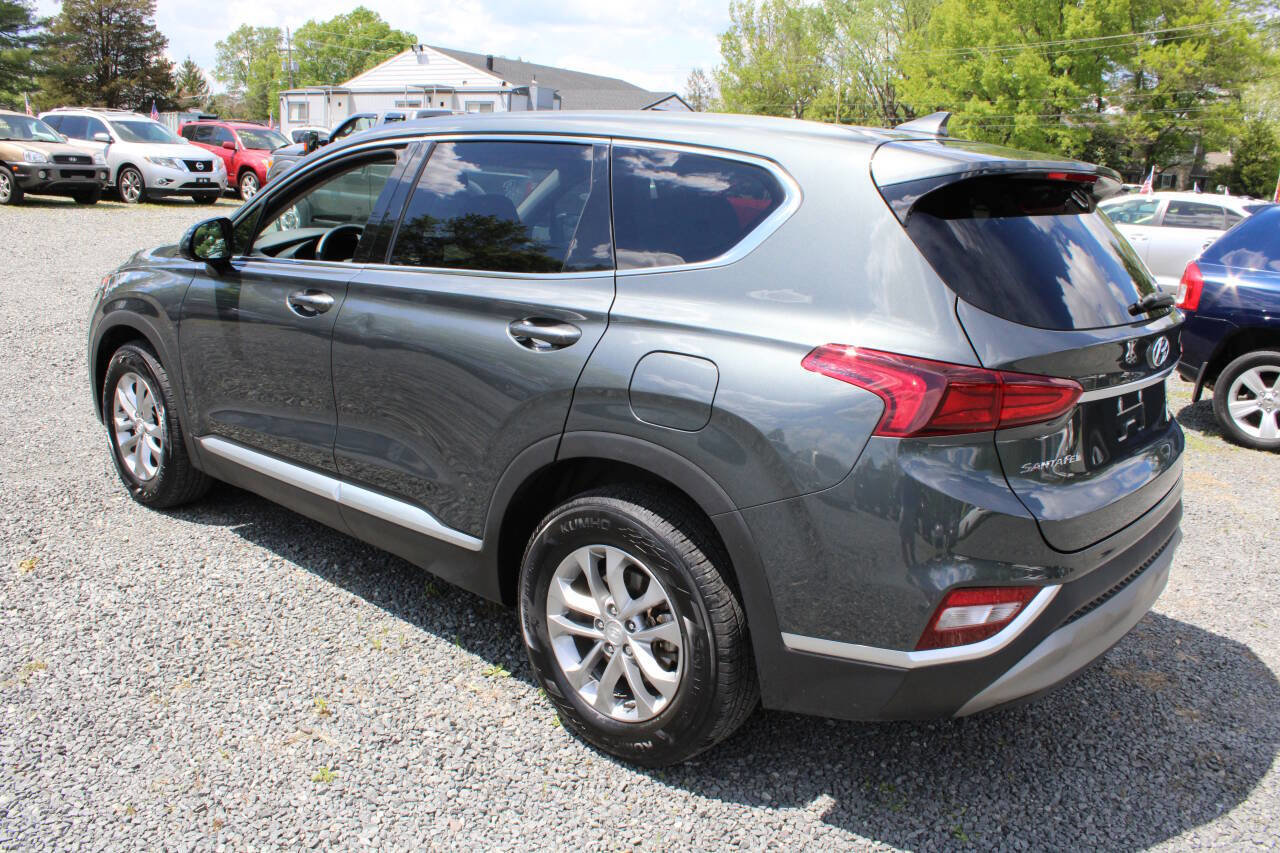 Used 2019 Hyundai Santa Fe SEL w/ Cargo Package AWD/4WD image 9