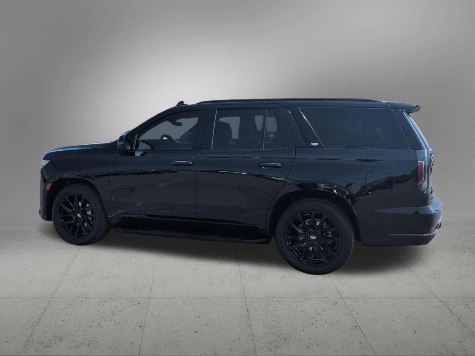Used 2023 Cadillac Escalade Sport Platinum w/ LPO, ONYX Package AWD/4WD image 3