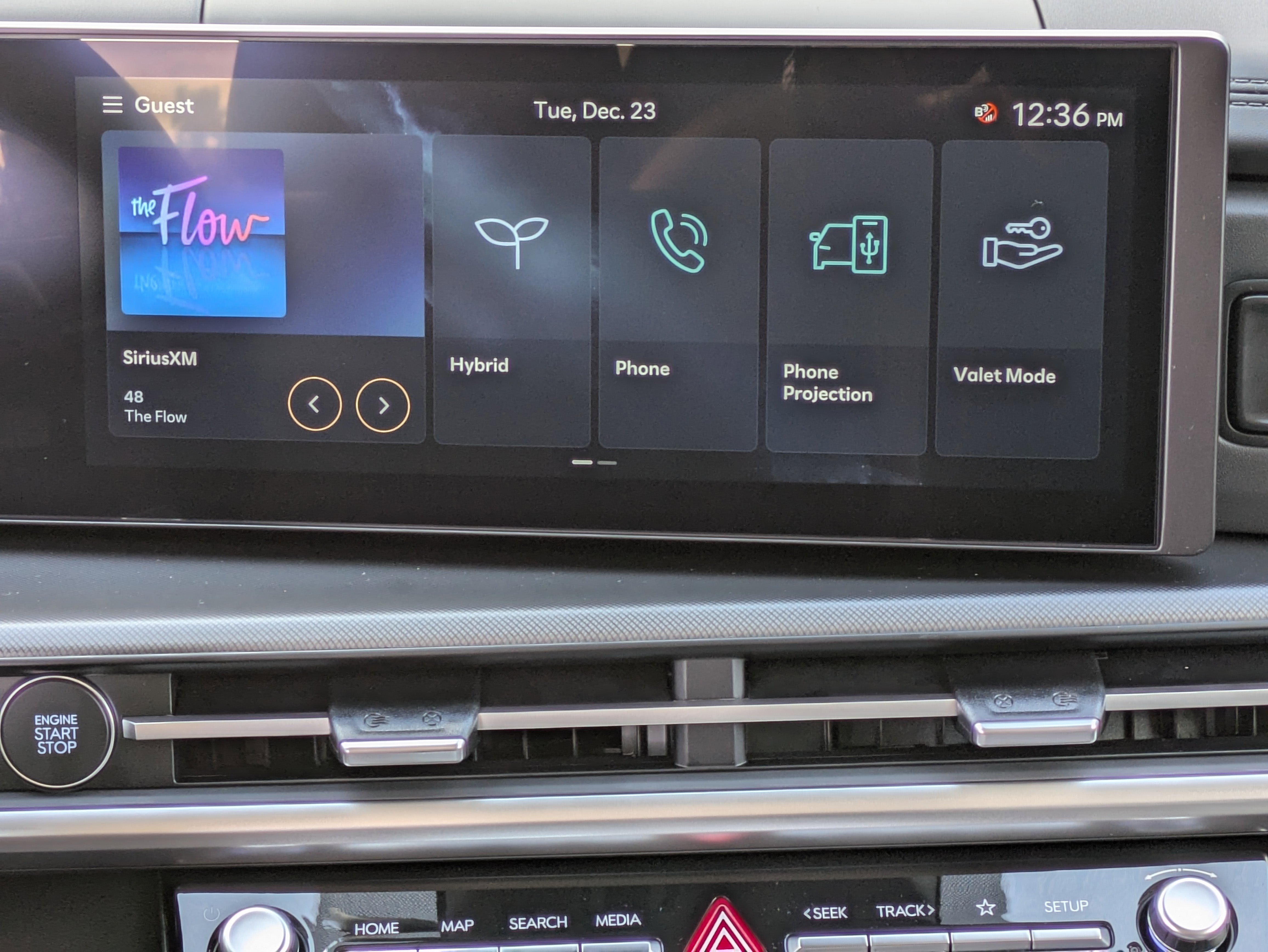 New 2026 Hyundai Santa Fe SEL FWD image 18