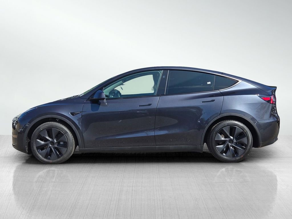 Used 2025 Tesla Model Y Long Range image 7