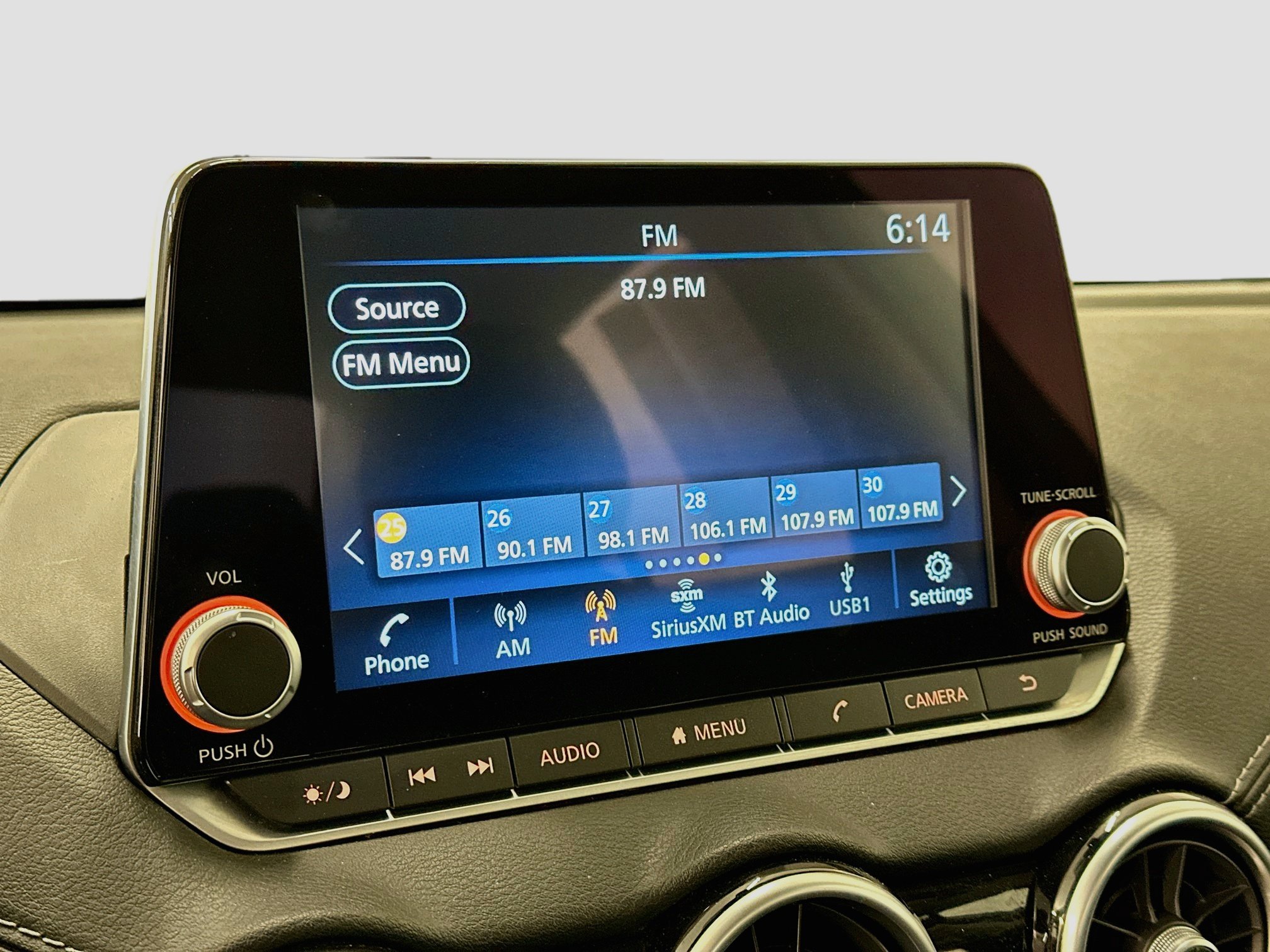 Used 2024 Nissan Sentra SV FWD image 21