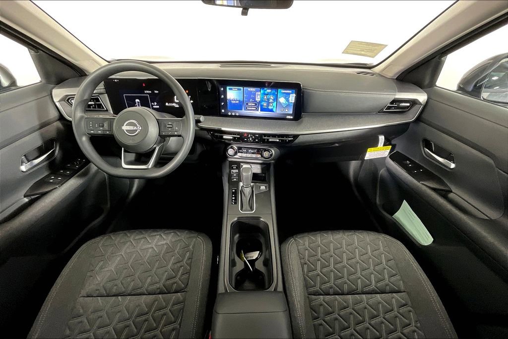 New 2026 Nissan Kicks SV image 2