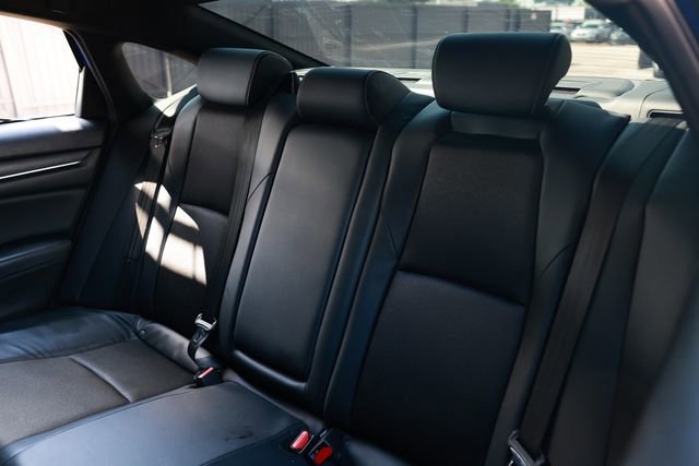 Used 2018 Honda Accord Sport image 11