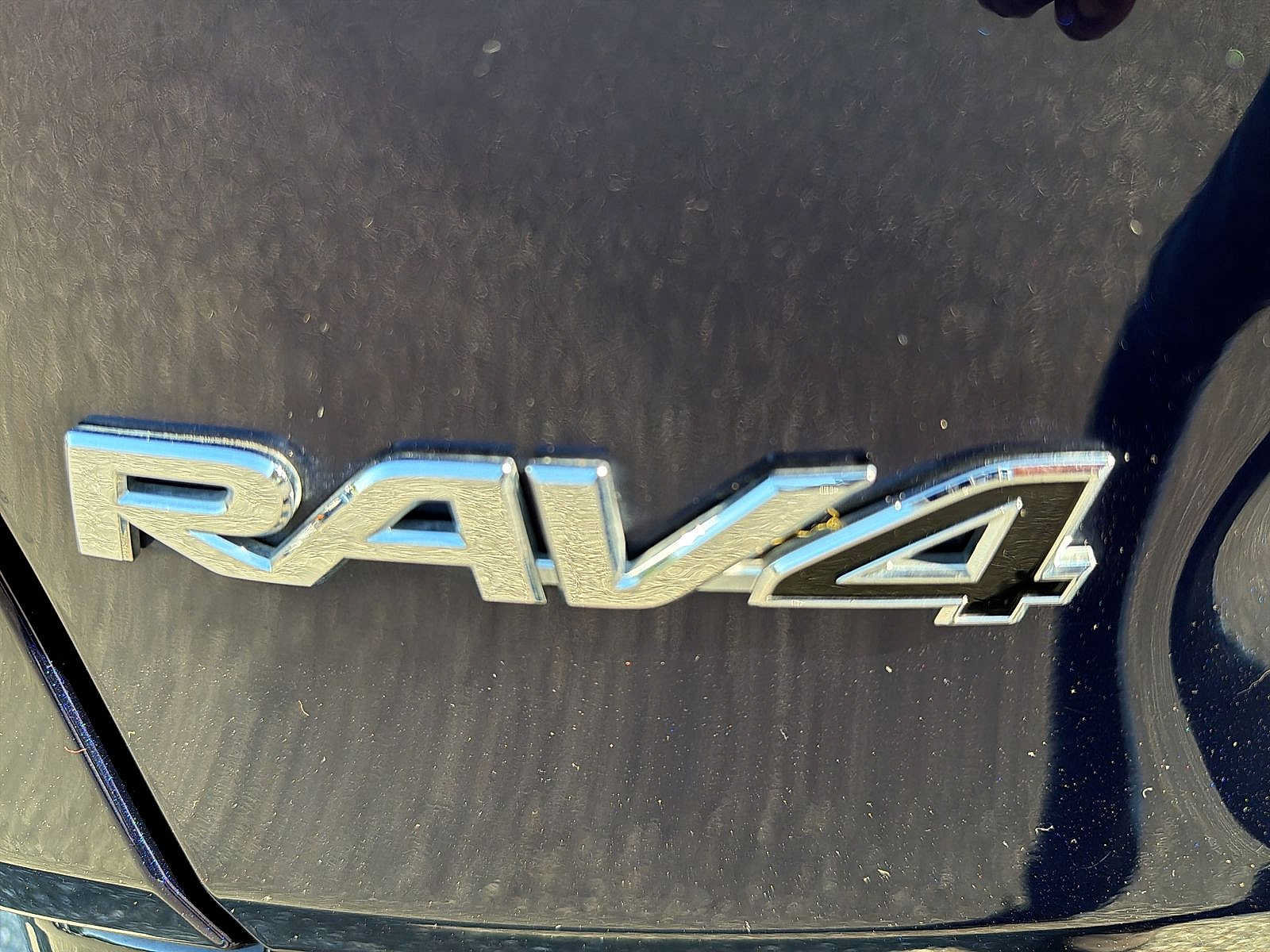 Used 2020 Toyota RAV4 XSE AWD/4WD image 15