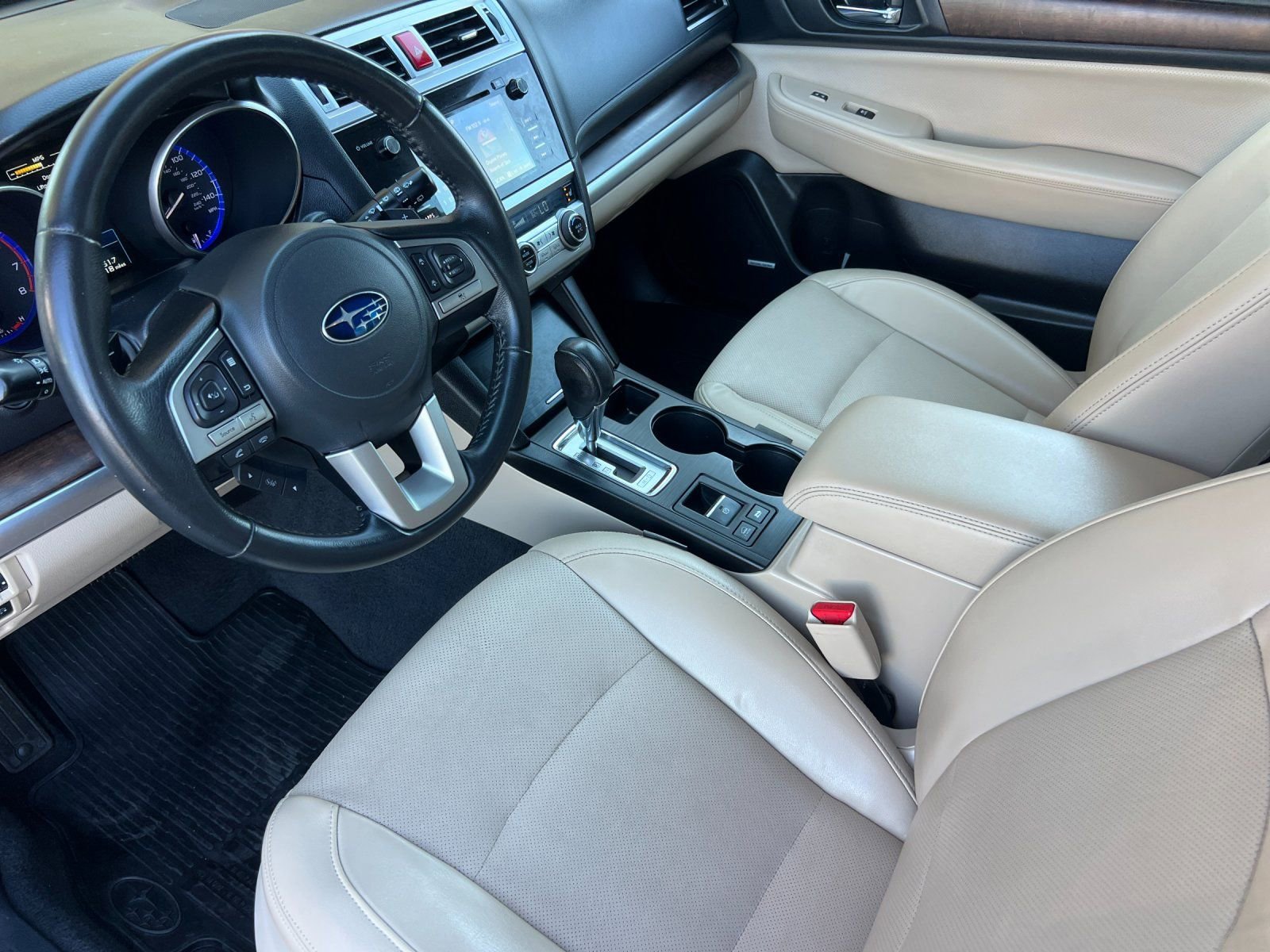 Used 2015 Subaru Outback 2.5i Limited image 10