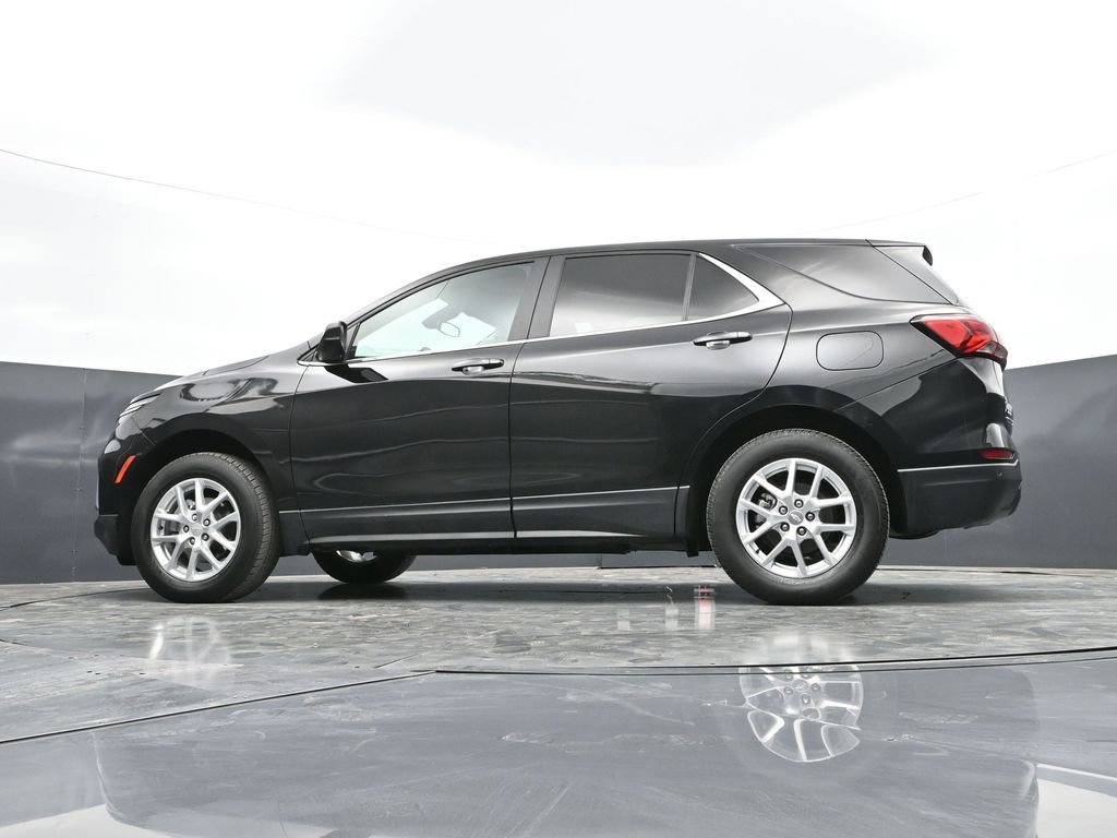 Used 2024 Chevrolet Equinox LT image 48