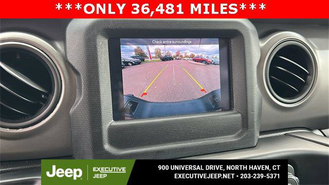 Certified 2022 Jeep Gladiator Willys image 17