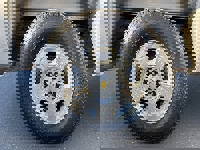 Used 2008 Chevrolet Silverado 1500 LTZ w/ Safety Package AWD/4WD image 17