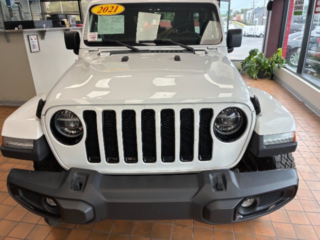 Used 2021 Jeep Wrangler Unlimited Sahara AWD/4WD image 31