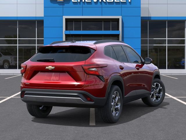 New 2026 Chevrolet Trax LT w/ Driver Confidence Package FWD image 4