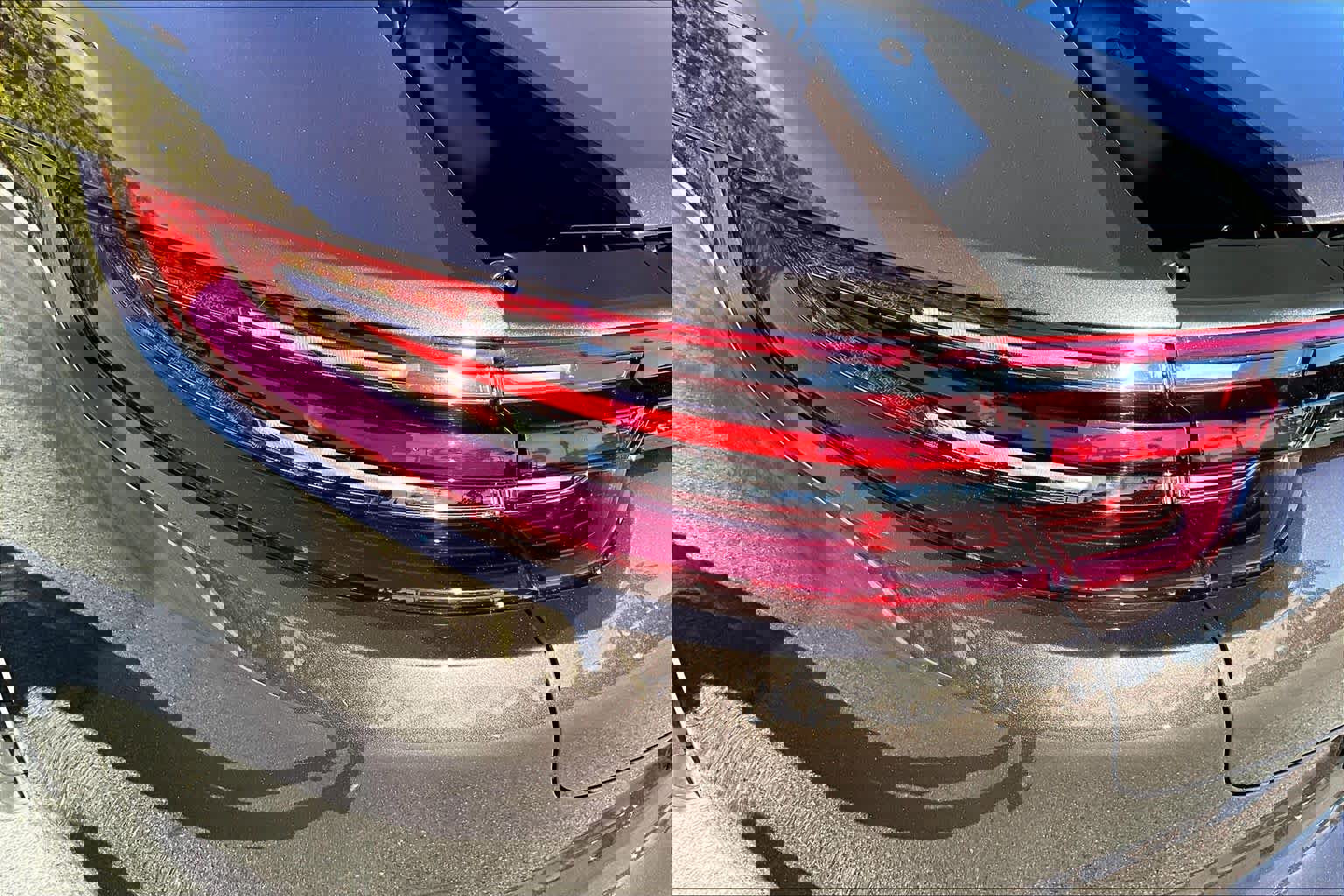 Used 2018 Porsche Panamera image 27