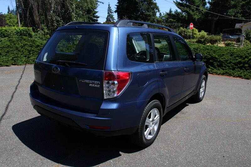 Used 2011 Subaru Forester 2.5X w/ Alloy Wheel Value Pkg AWD/4WD image 3