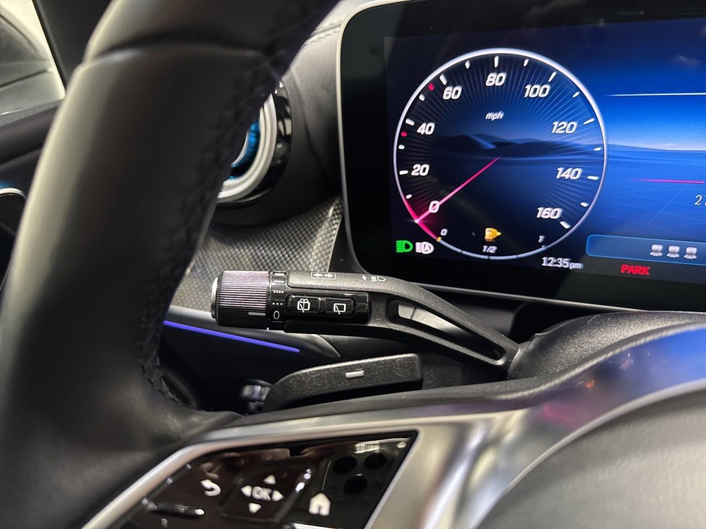 Used 2025 Mercedes-Benz GLC 300 GLC 300 image 32