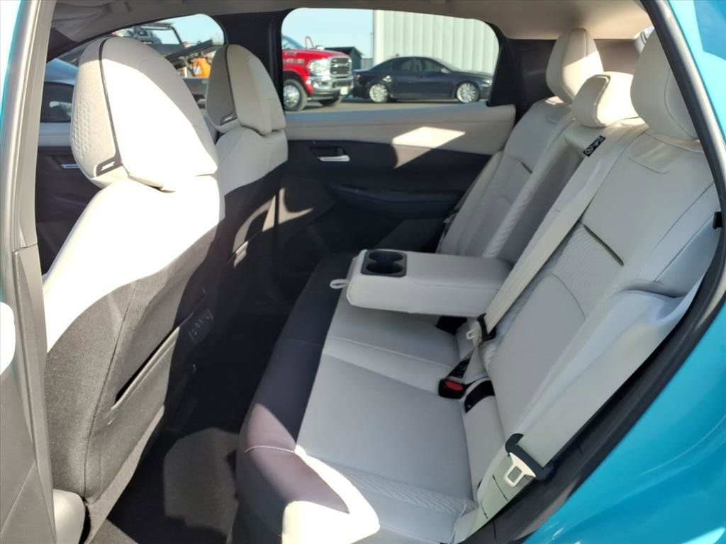 New 2026 Nissan Leaf Platinum+ image 31