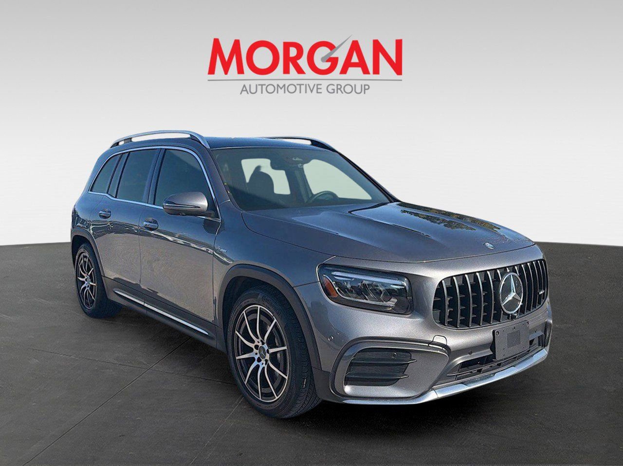 Used 2025 Mercedes-Benz GLB 35 AMG 4MATIC image 2