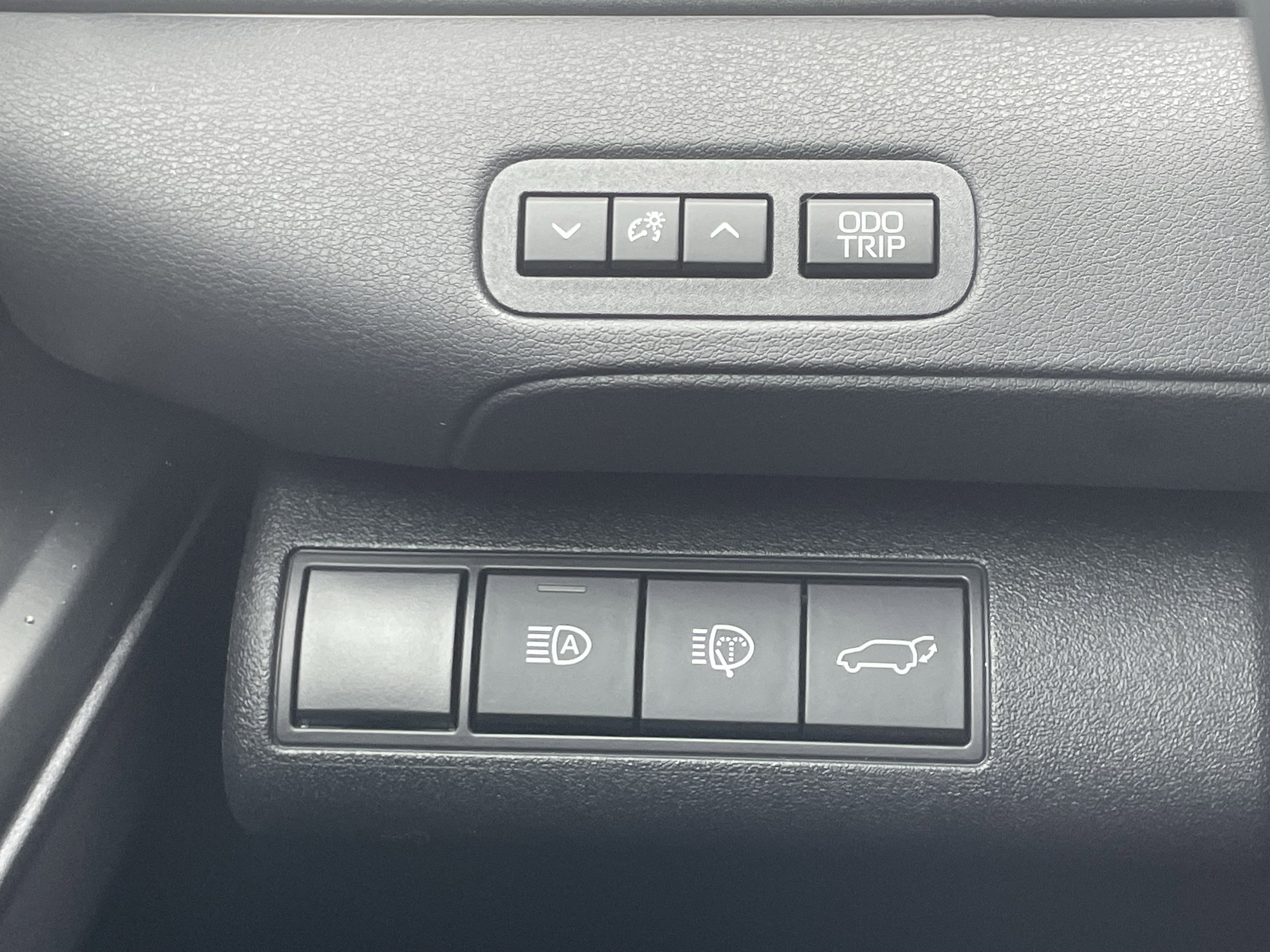 New 2026 Subaru Uncharted AWD image 30