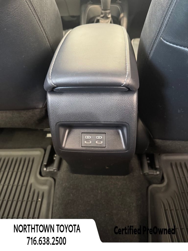 Used 2023 Toyota Corolla XSE FWD image 29