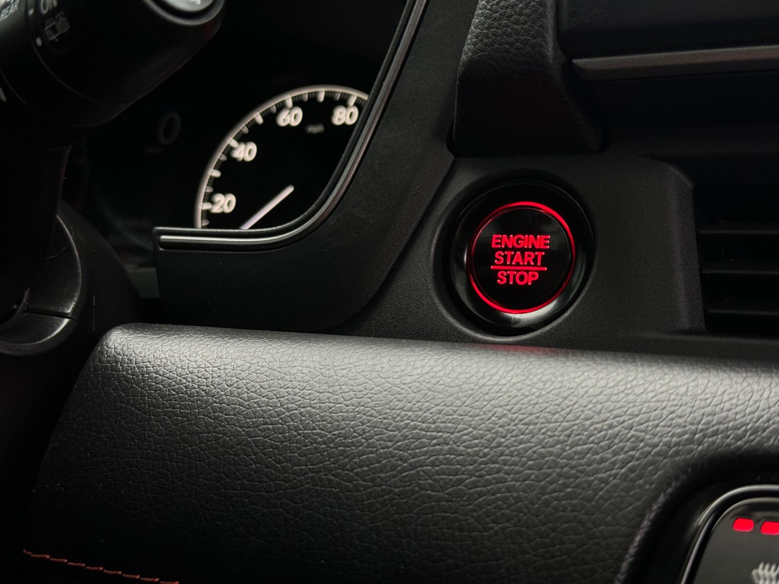 Certified 2024 Honda Pilot TrailSport image 45