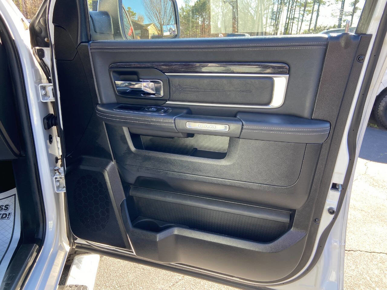 Used 2014 RAM 1500 Limited image 24