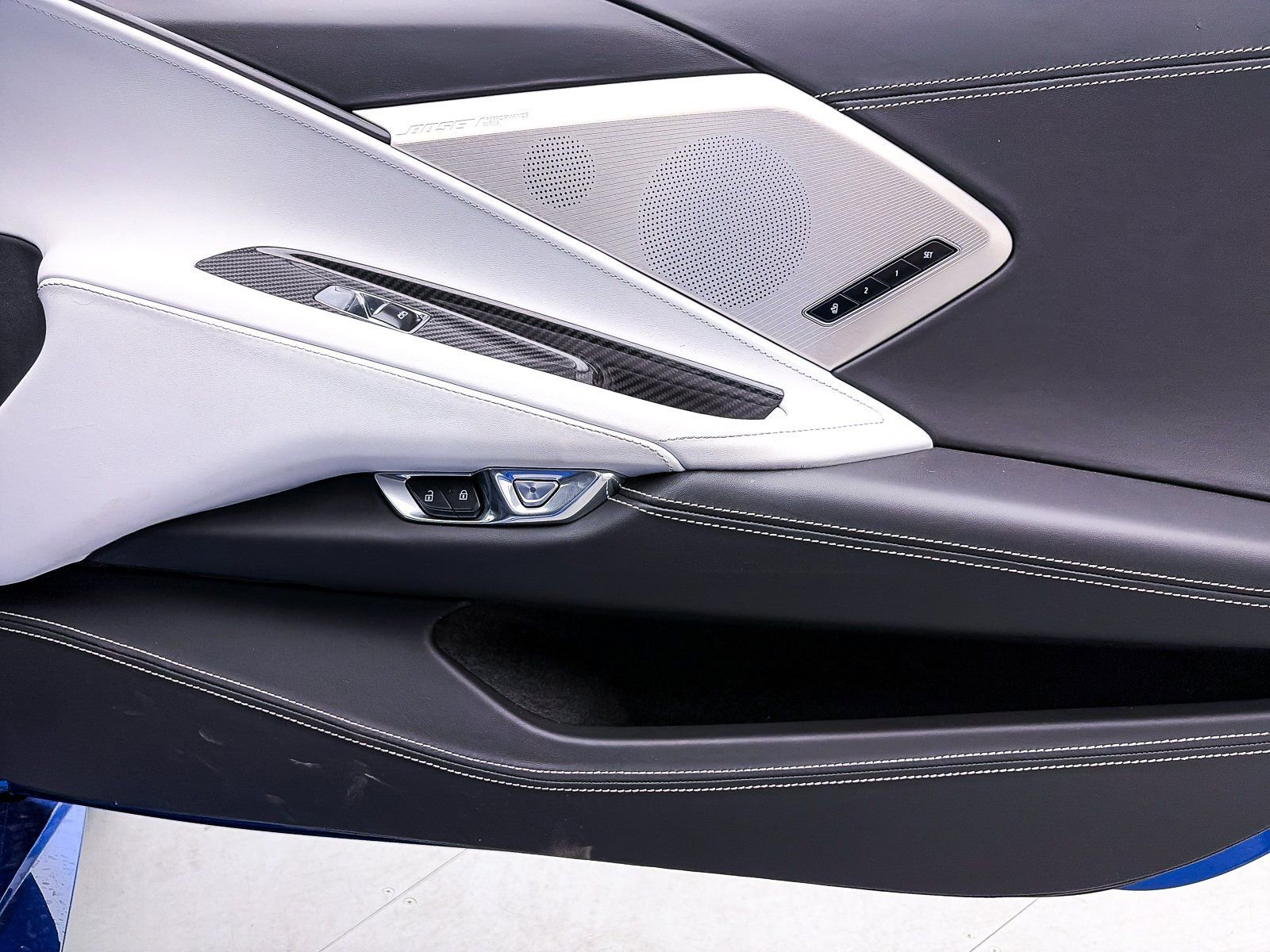 Used 2020 Chevrolet Corvette Stingray Premium Cpe w/ 3LT Preferred Equipment Group image 35