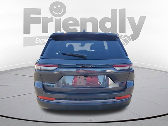 New 2026 Jeep Grand Cherokee Altitude AWD/4WD image 4