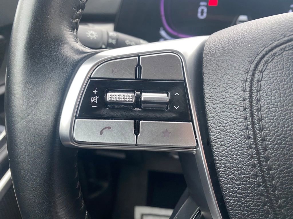 Used 2024 Kia Telluride LX image 13