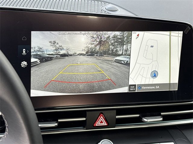 Certified 2025 Hyundai Elantra SEL image 29